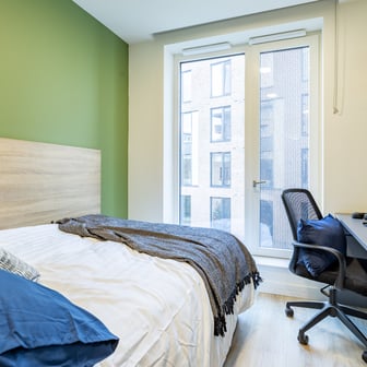 Standard En Suite - Image 1